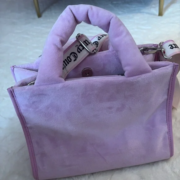 Juicy Couture Pink Tote Bag with Structured Design - Picture 3 of 4